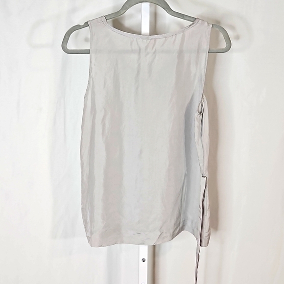 J Crew 100%  Silk  Silver Blouse Size 6 - Picture 5 of 5